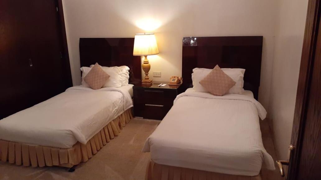Al Gosaibi Hotel - Villa El-Huber Dış mekan fotoğraf