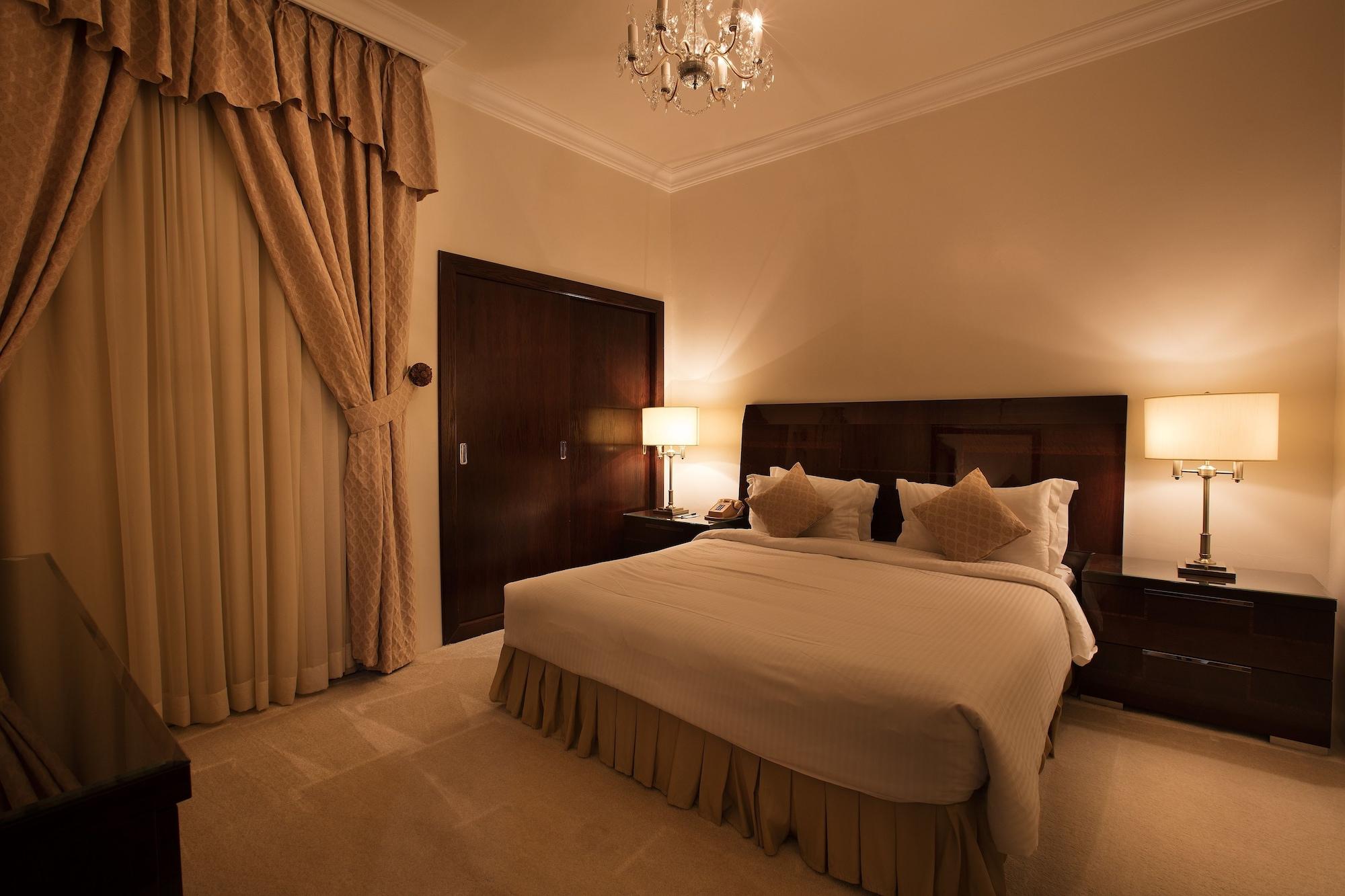 Al Gosaibi Hotel - Villa El-Huber Dış mekan fotoğraf